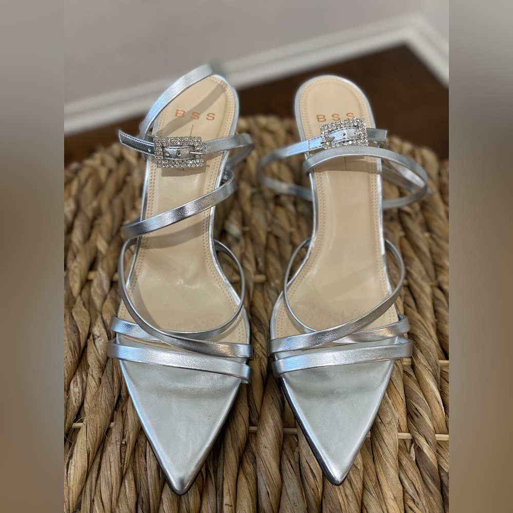 Black Suede Studio Kimora Strappy Sandal In Silver Metallic / SZ 38.5